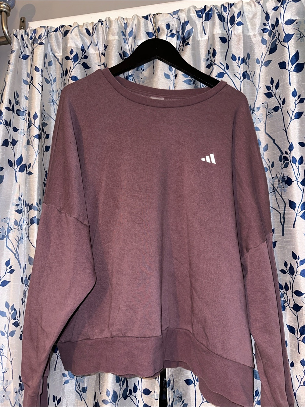 adidas mauve crewneck sweatshirt with white logo